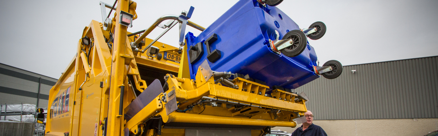 Papiercontainer Huren Karton En Papierafval Virol